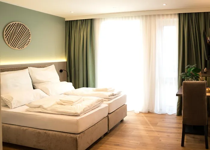 Living Inn am Schlosspark - Park, City&Parking incl