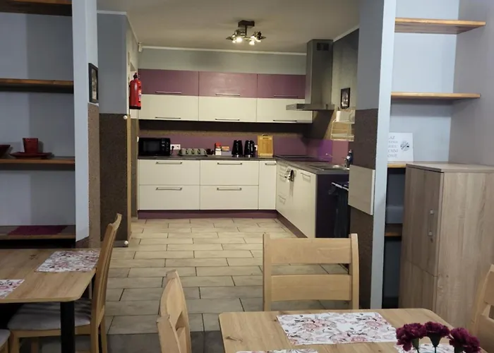 Pokoje Goscinne Karpacka 17 Prywatne Lazienki Parking