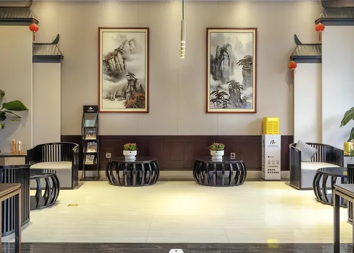 Tianmen Summit Hotel-Near The Lishui River-Free Pick-Up