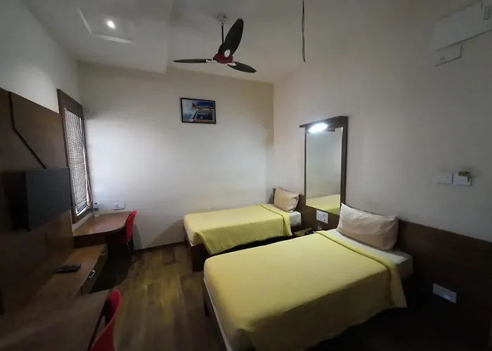 Hotel Grand Inn Jamkhandi
