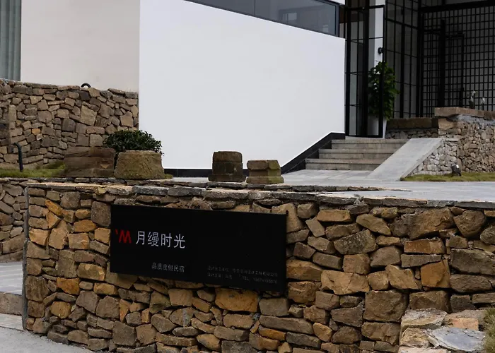 Panorama Peaks Lodge-Free Pickup-Sunrise-Close To The Middle Gate Ticket Office Of The Zhangjiajie Foreset Park