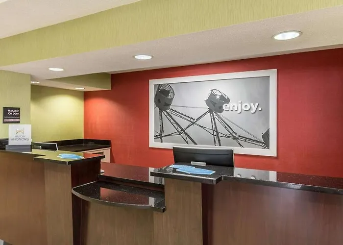Hampton Inn