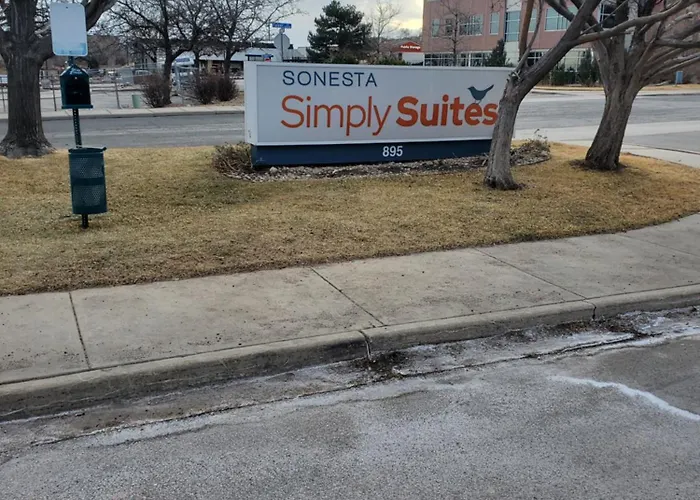 Sonesta Simply Suites