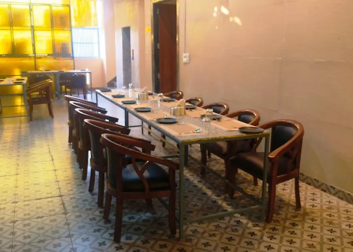 Cosmos Shri Vrinda Inn, Near Prem Mandir & Iskcon Temple