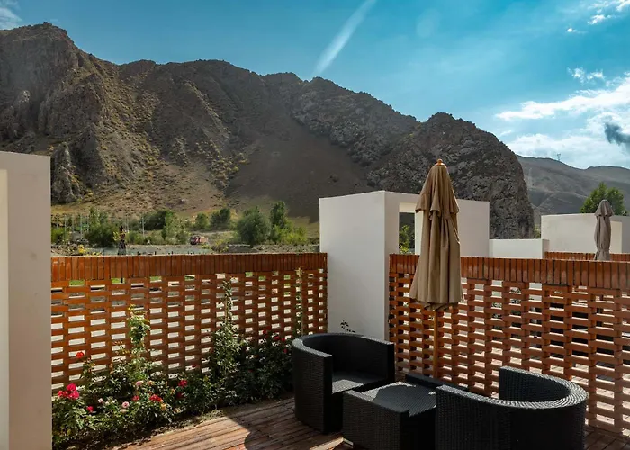 Xingcao Yunzhan Kuokesu Wild Luxury Campsite