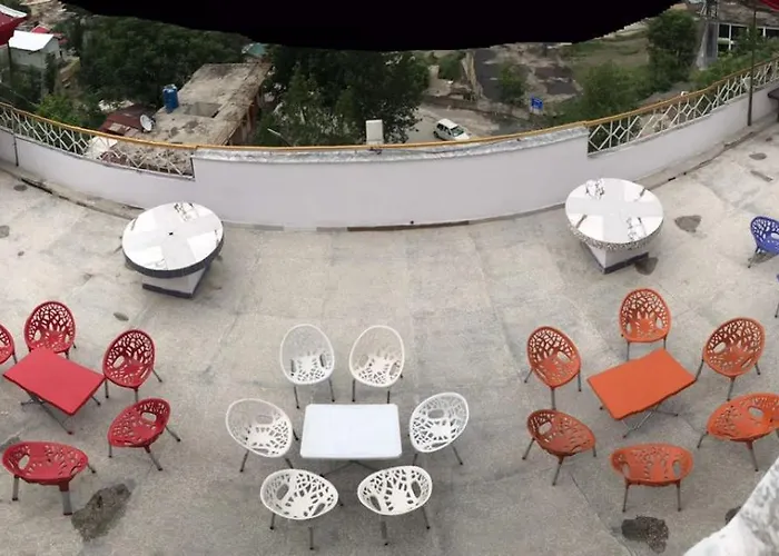 Stay Near Earthquake Memorial Bridge & Red Fort,Room 212