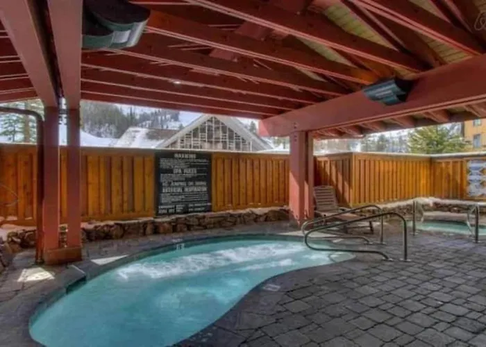 Top Floor Village Ski-In/Ski-Out Condo