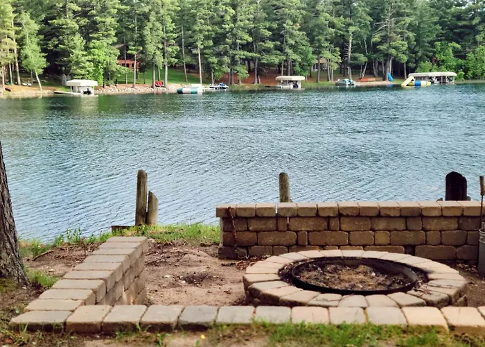 Cabin 7 | Daybreak