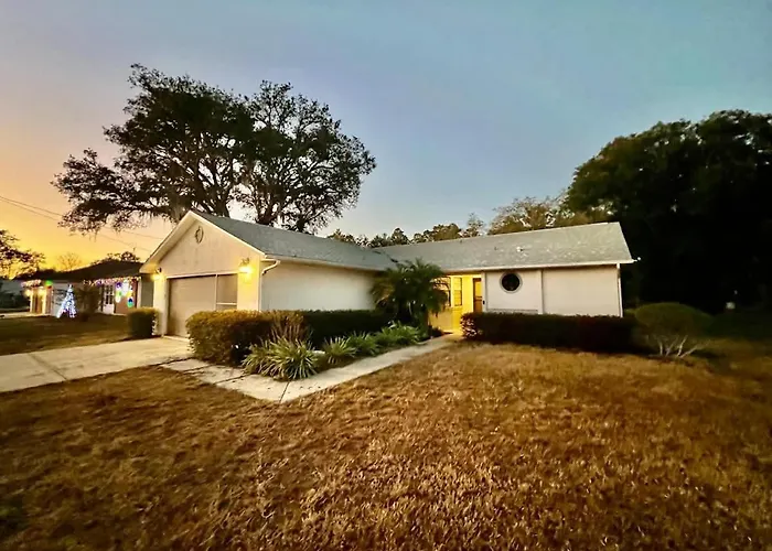 Family Spacious Heated Pool Home 5 Min To Weeki Wachee