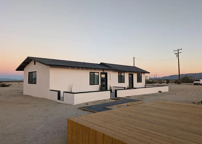 Golden Moon Hideaway