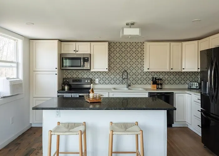Rustic Luxe Creekside Retreat With Hot Tub And Fire Pit, Minutes From Hudson