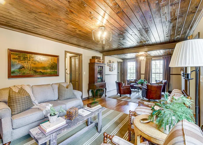 Fishing Ponds: Peaceful Tifton Getaway