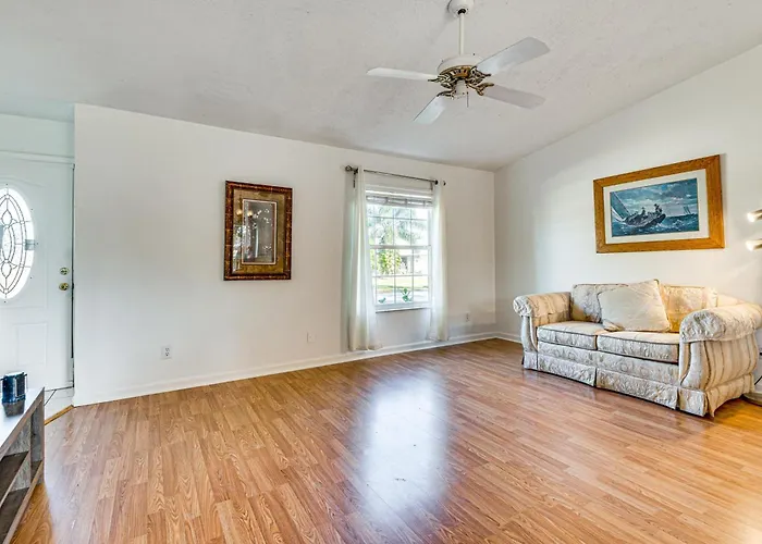 Peaceful Palm Bay Retreat W/ Spacious Yard!