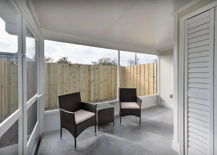 Pet Friendly Studio Unit Near Downtown And Parks - 20 Mi To Disney