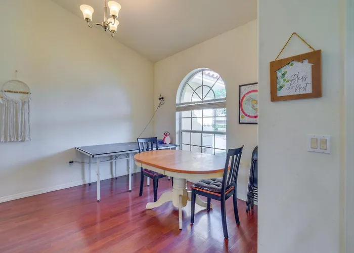 4 Mi To Dtwn Inverness: Pet-Friendly Family Home
