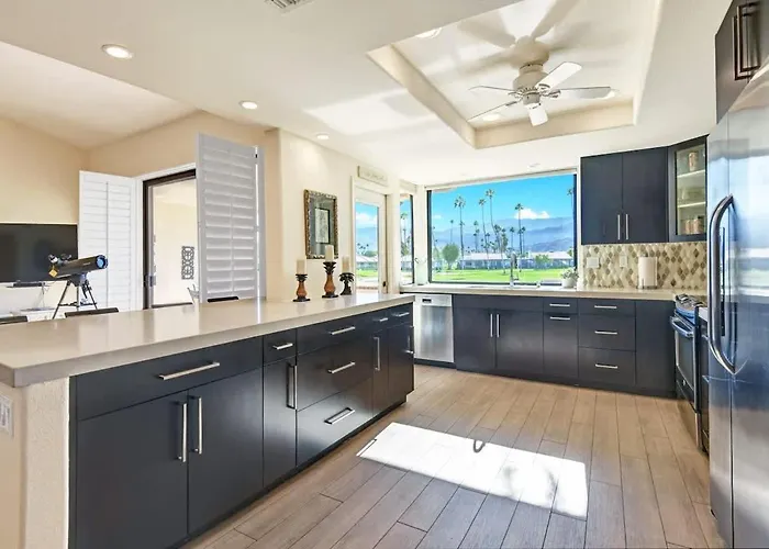 Rp135 - Rancho Las Palmas Serenity