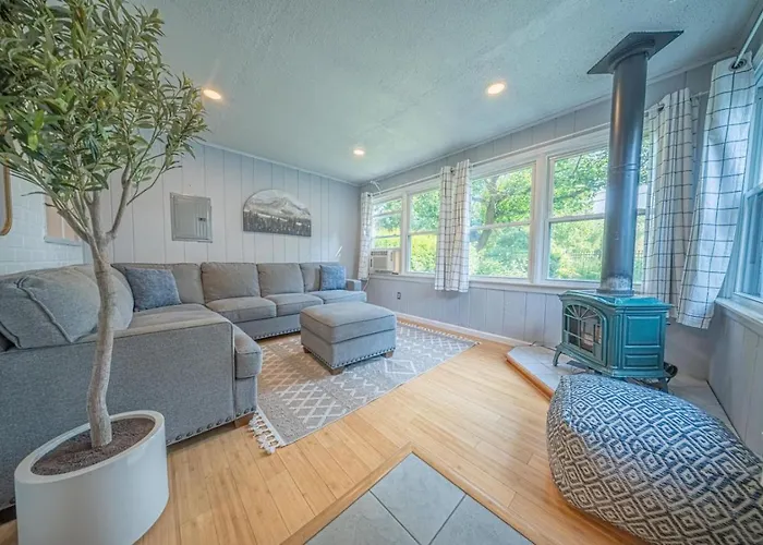 Springwells Park Townhouse Very Cozy