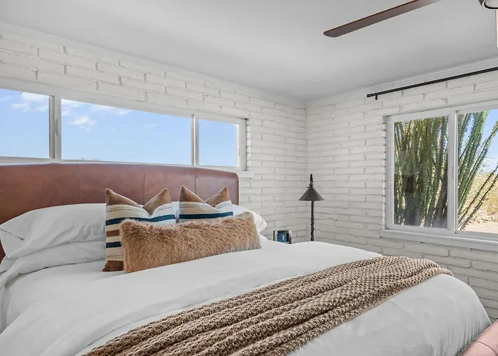 Wickenburg Ranch House Retreat And Horse Friendly