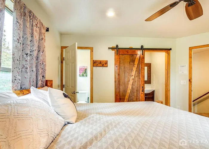 Ridgeview Retreat - Huge Cabin W/ Private Hot Tub
