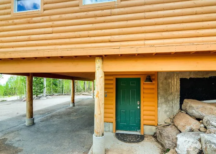 Ridgeview Retreat - Huge Cabin W/ Private Hot Tub