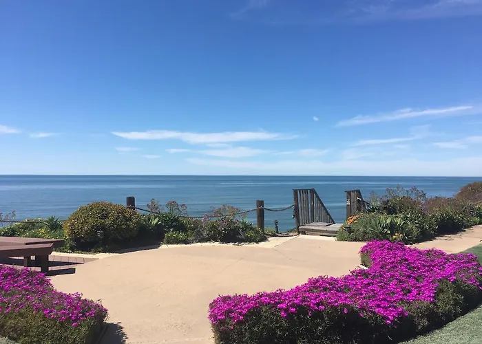 Luxury Beachfront Townhouse With Breathtaking Views