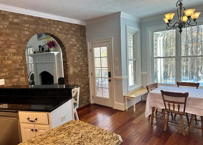 Luxury Masters Rental 5Br 4 Acre Estate Fire Pit Gym 2 Verandas