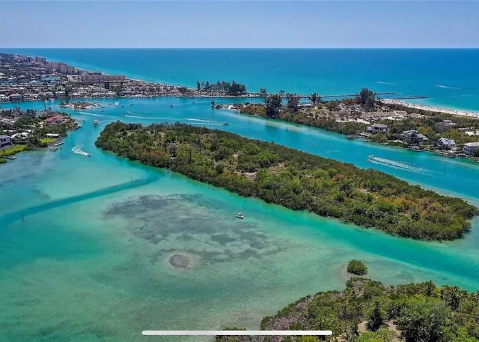 Nokomis Waterfront Unit Walk To The Beach And Dining