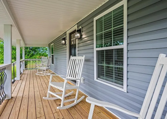 Spacious Home 4Br Fire Pit, Patio Hot Tub