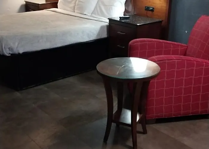 1Br 1B King Bed Apartment W Kitchen 234