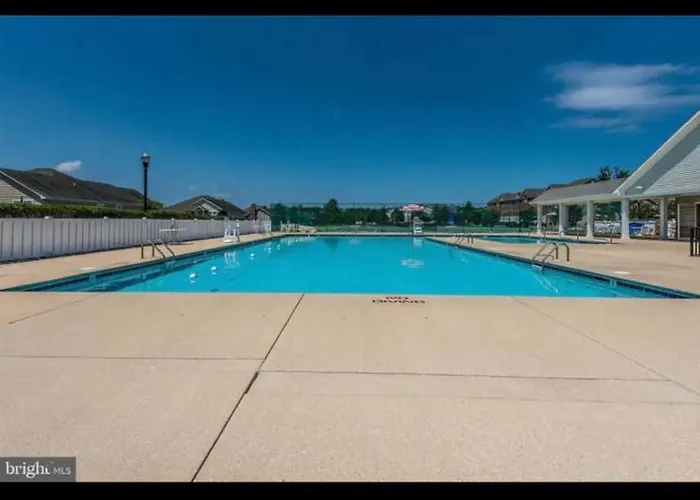 Beautiful Condo In Villages Of Five Points, Lewes