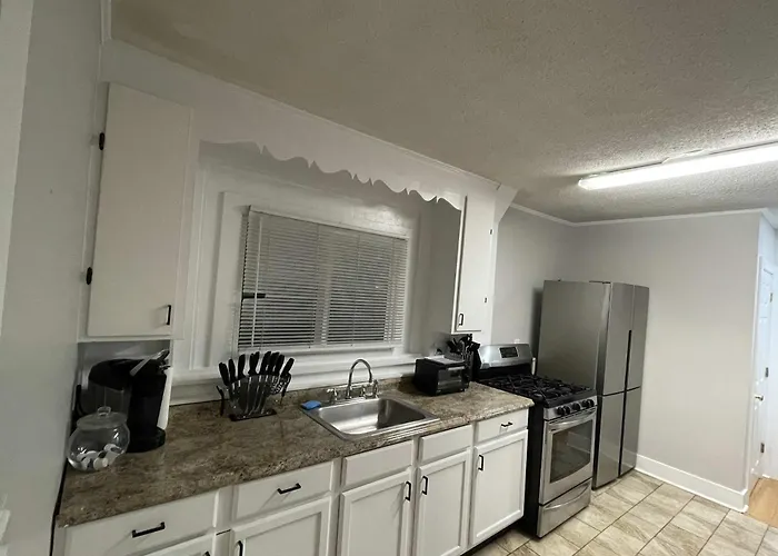 Beach Apartment In Woodmont Milford 102