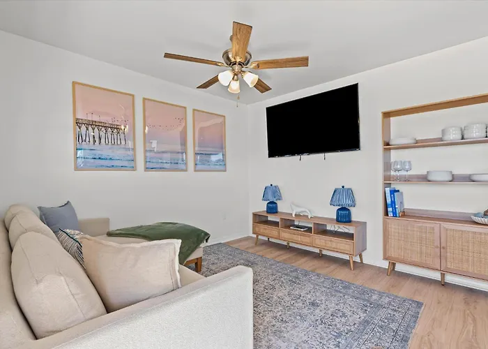 High Point Hideaway On The Sand Dunes - Unit 3
