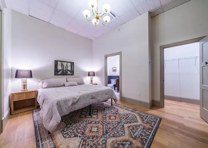 The Plum Suite