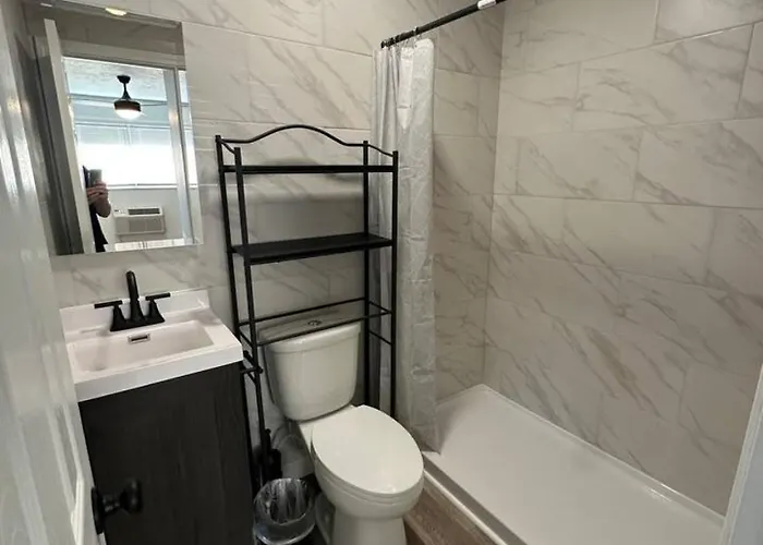 Modern 1 Bedroom Apartment In Plainfield Indiana Near Parks And Indianapolis Airport