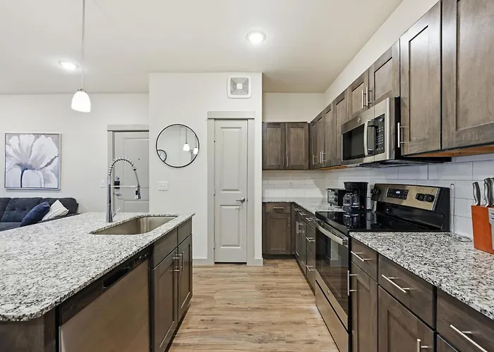 Chisholm Trace 1236 I Spacious 1 Bed 1 Bath