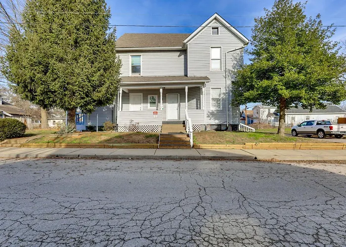 Close To Camden Clark: Central Parkersburg Condo
