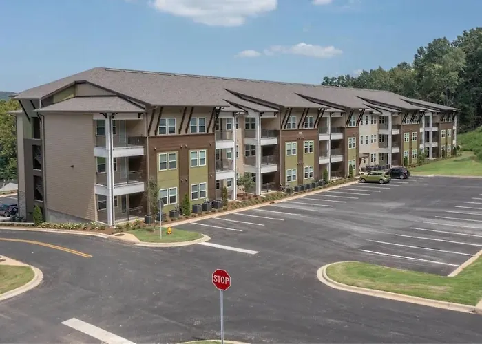 Lux 2 Bedroom With Private 2 Bath Mins To Oak Mtn St Park)