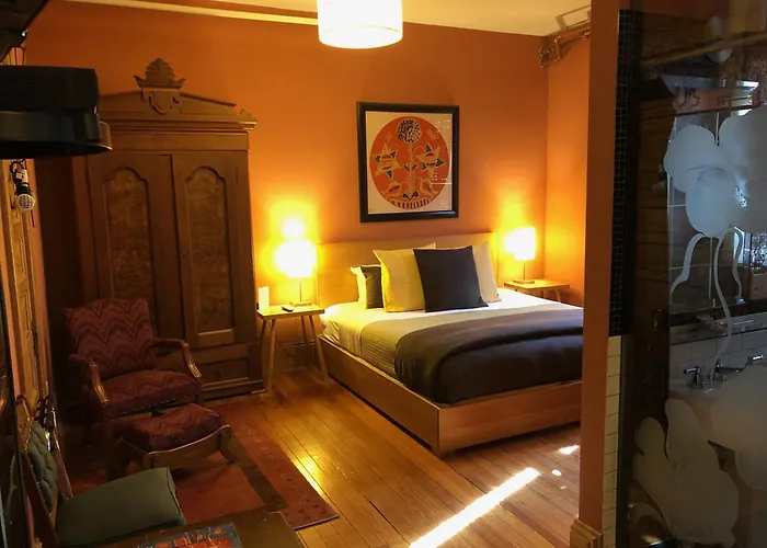 Hotel Frederick
