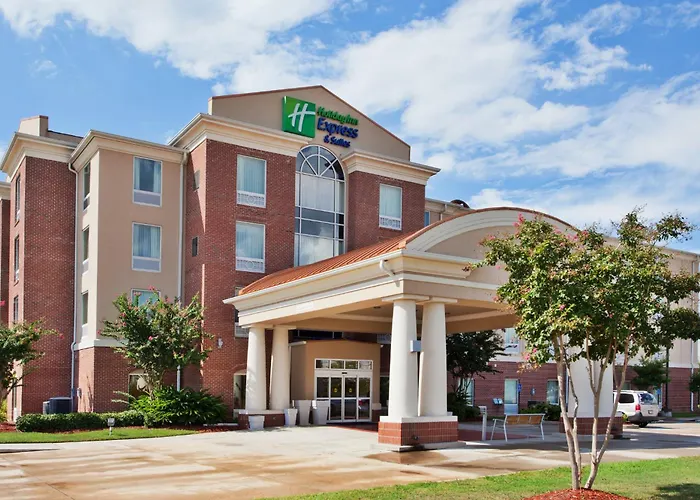Holiday Inn Express & Suites Baton Rouge East By Ihg