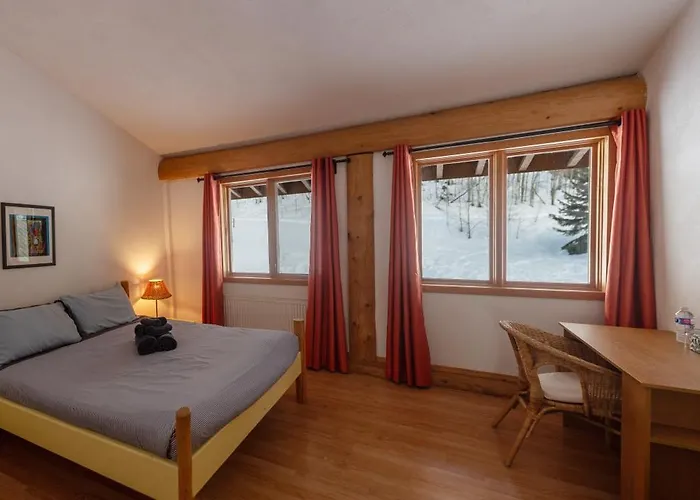 Williston Lake Resort