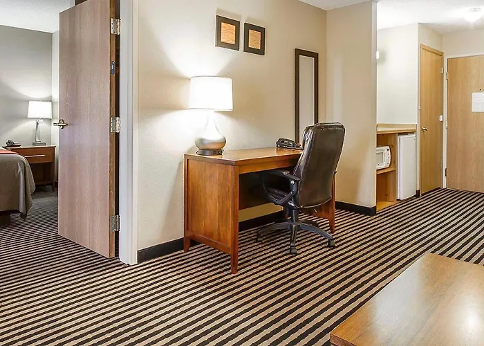 Comfort Inn Owatonna Near Medical Center