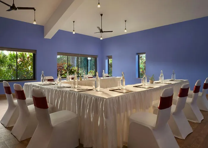Kesarval The Fern Goa, Verna, Series By Marriott