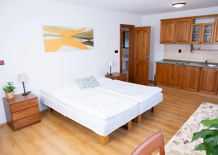 Club Apartments