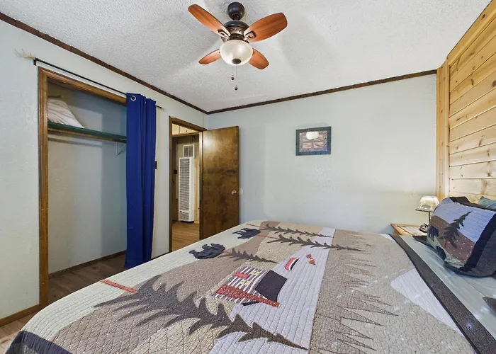 Whispering Pine Cabins