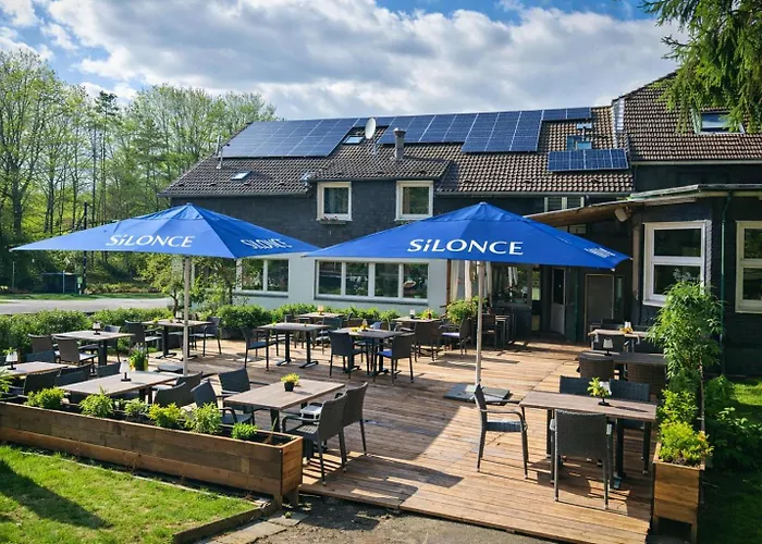 Silonce Hotels & Restaurant