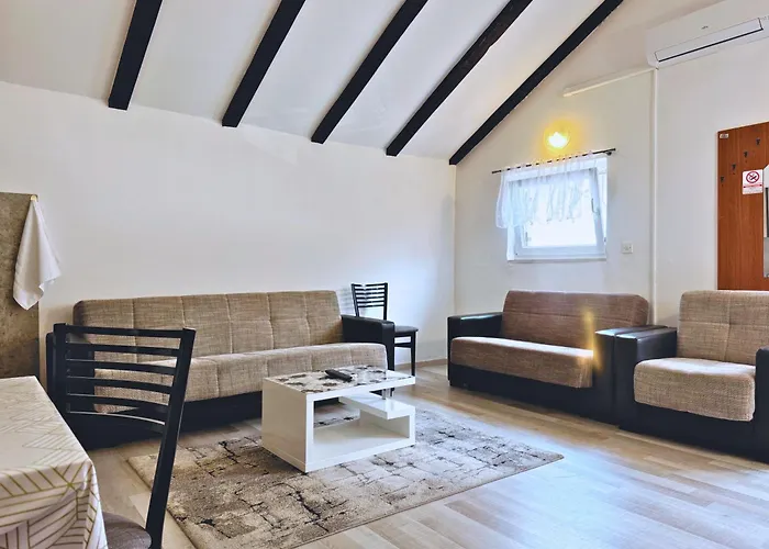 Amore House With Apartment Umag