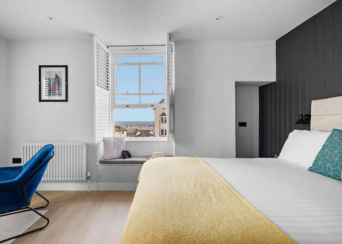 Golden Vanity Suite - Sea View - Free Wi-Fi