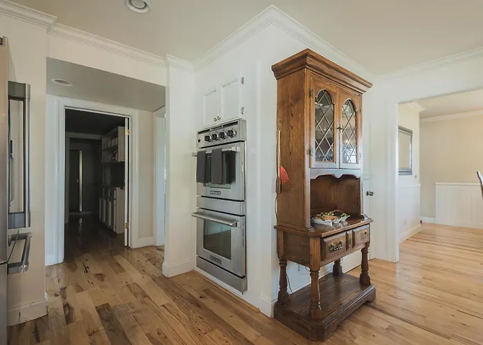 The Vineyard Farmhouse Villa