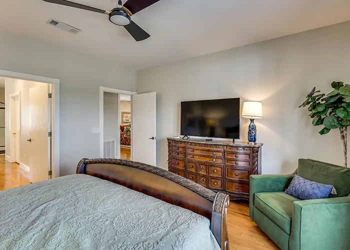 Spacious Getaway By Wolf Pen Gap 15 Acres And Pool!