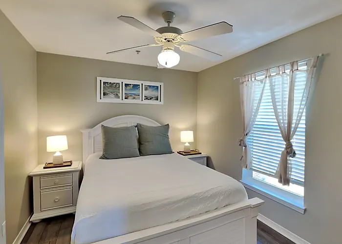 Gulf Island #134 - White Sands Condo